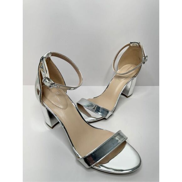 Bandolino Sandals Womens Size 9 Silver Open Toe Ankle Strap Block Dress Heels - Picture 5 of 10